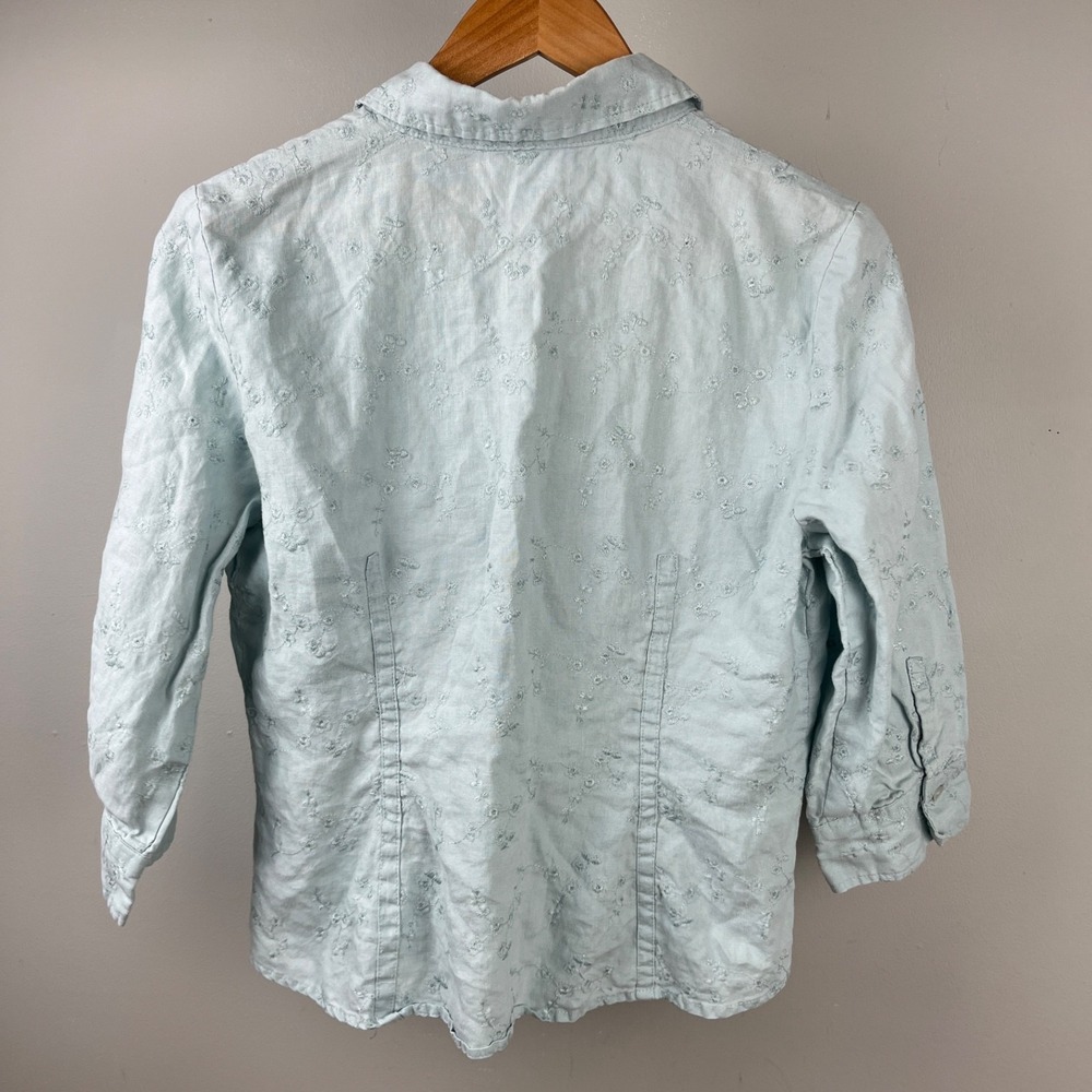 Saint Tropez West Linen Top Womens L‎ Dusty Blue Floral Embroidered Button Up - Picture 6 of 7